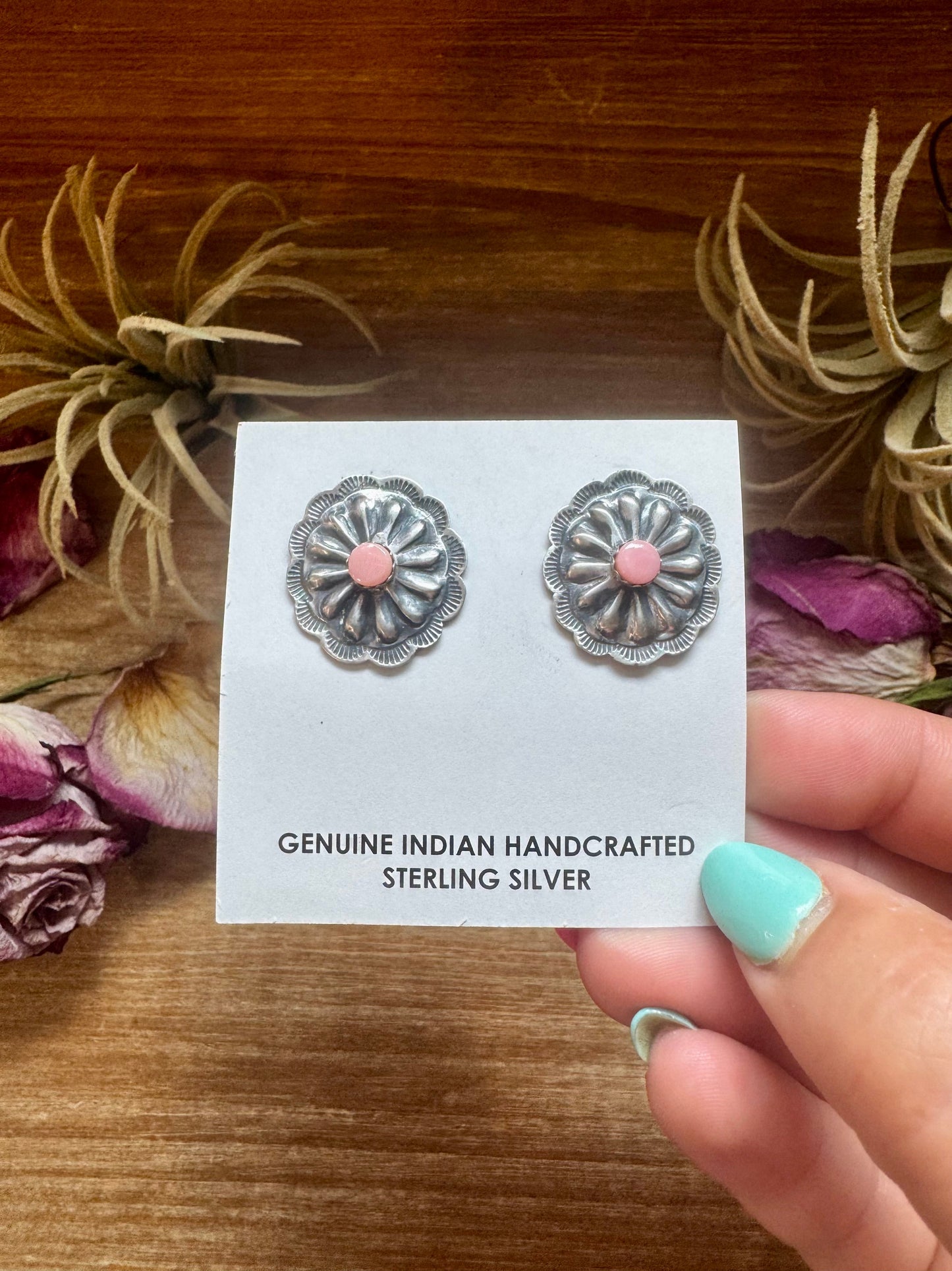 Concho Stud Earrings with Pink Conch – Sterling Silver